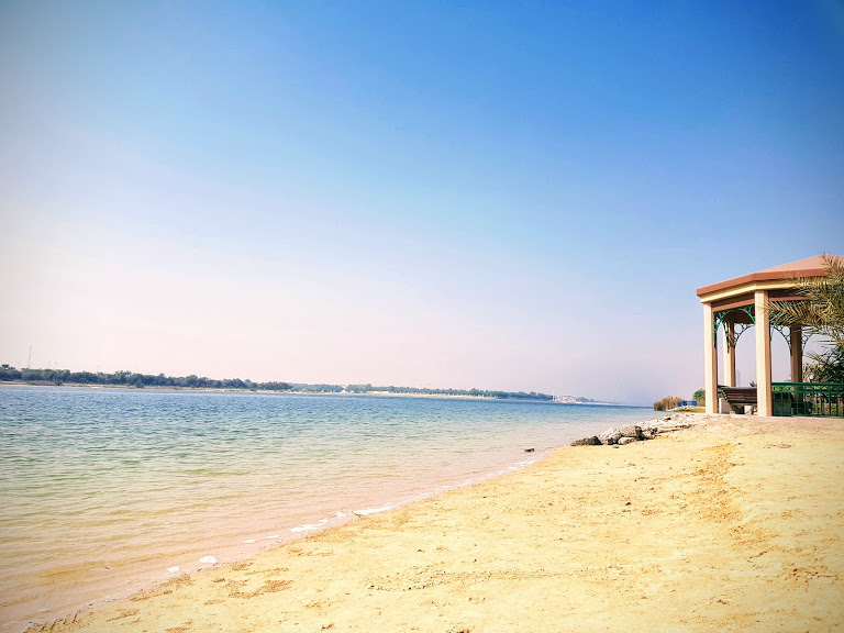 plajele din abu dhabi Al Khaleej