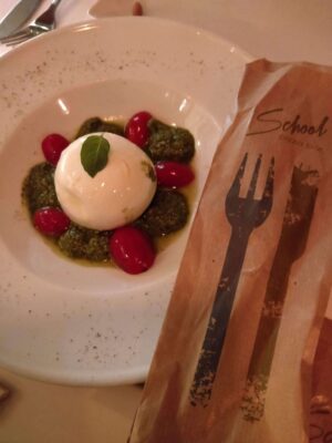 Călătoriile sunt răspunsul. Partea 1: Atena/Grecia