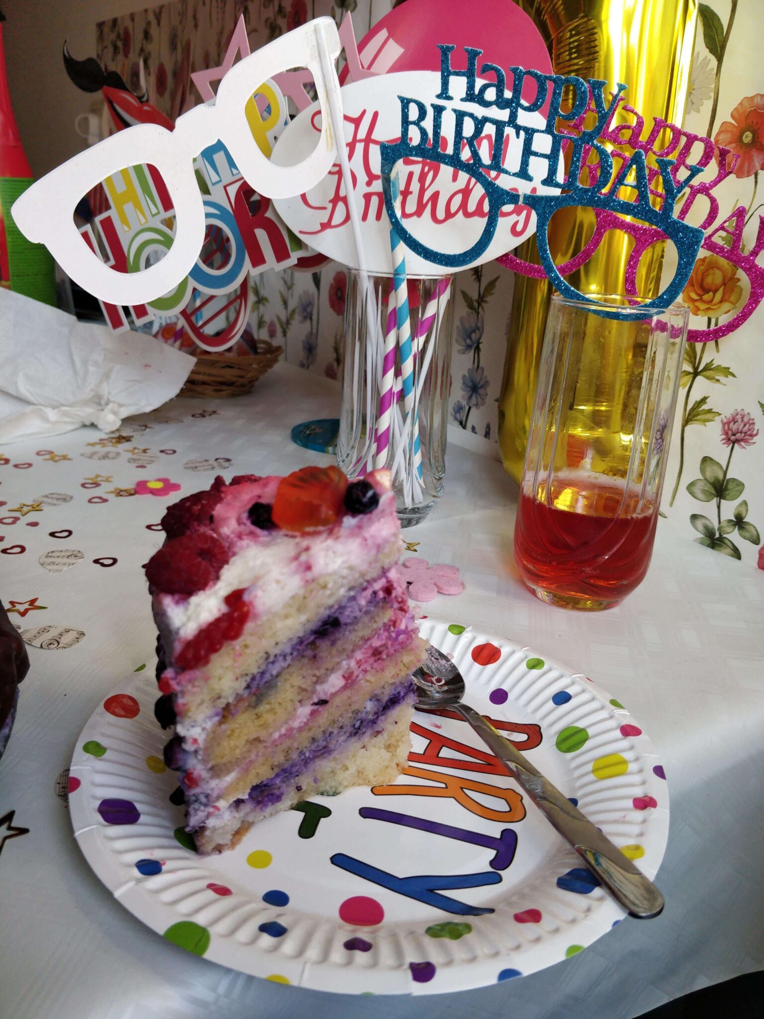 Ziua de naștere: acasă sau loc de joacă?!?